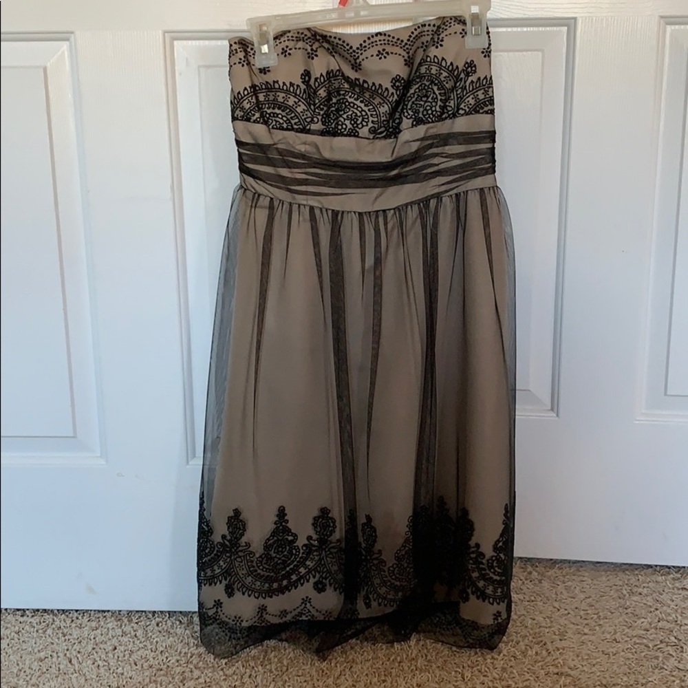 David’s bridal dress strapless